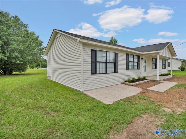 16451 Gordon Road, Athens, AL 35611