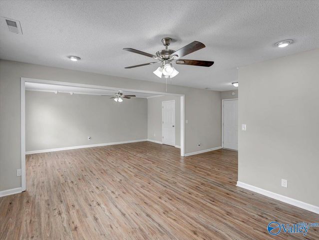 16451 Gordon Road, Athens, AL 35611