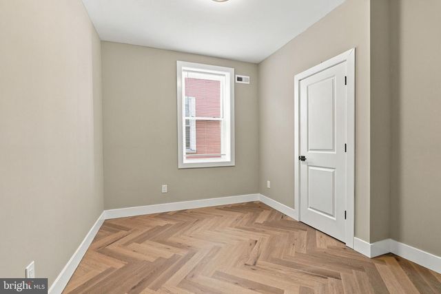 95 W WASHINGTON LN, Philadelphia, PA 19144