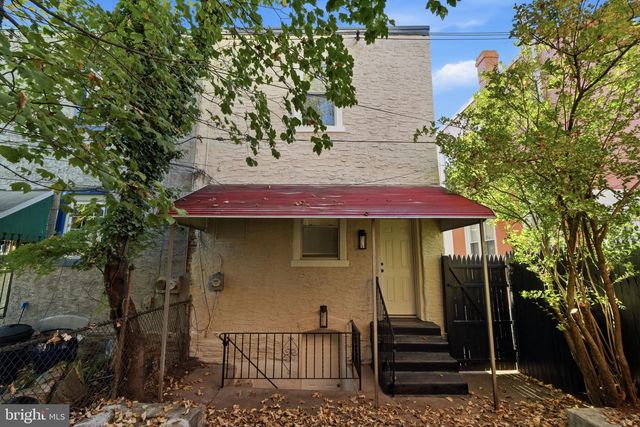 95 W WASHINGTON LN, Philadelphia, PA 19144