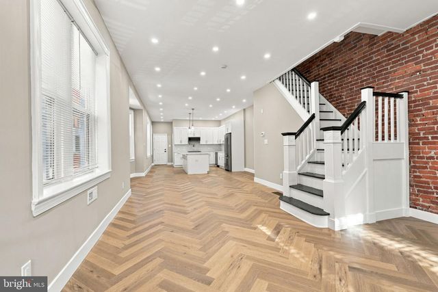 95 W WASHINGTON LN, Philadelphia, PA 19144