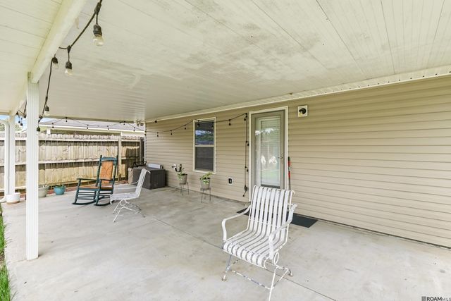 35179 Quail Creek Dr, Denham Springs, LA 70706