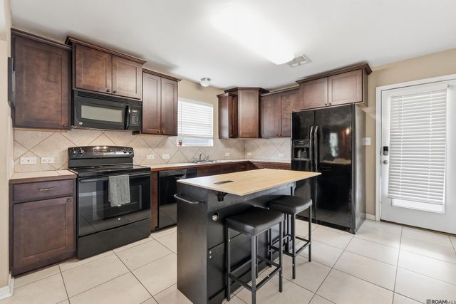 35179 Quail Creek Dr, Denham Springs, LA 70706