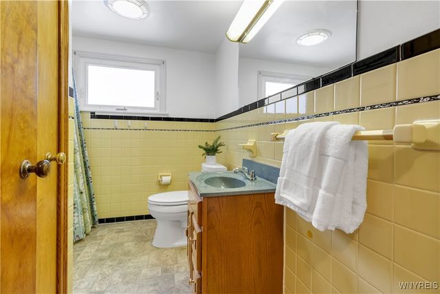 190 West Avenue, Lancaster, NY 14043