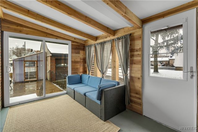 190 West Avenue, Lancaster, NY 14043