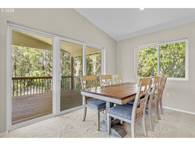 1205 116TH Ln, Long Beach, WA 98631