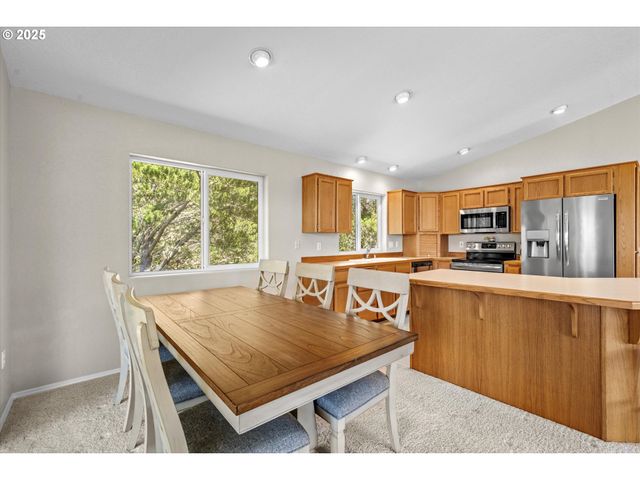 1205 116TH Ln, Long Beach, WA 98631