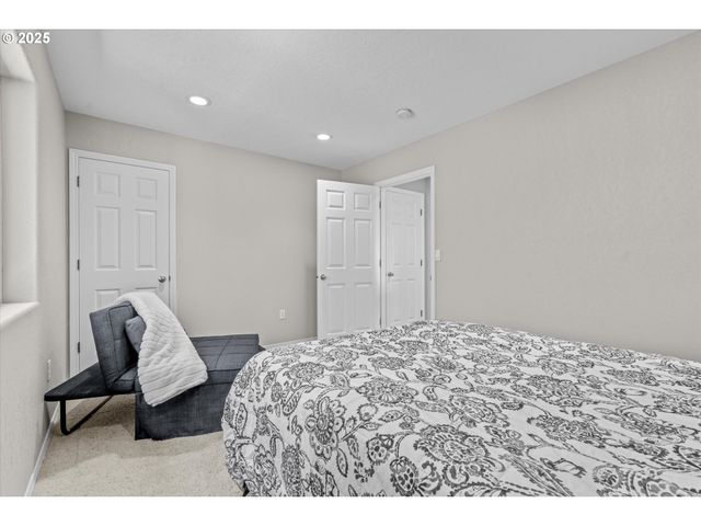 1205 116TH Ln, Long Beach, WA 98631