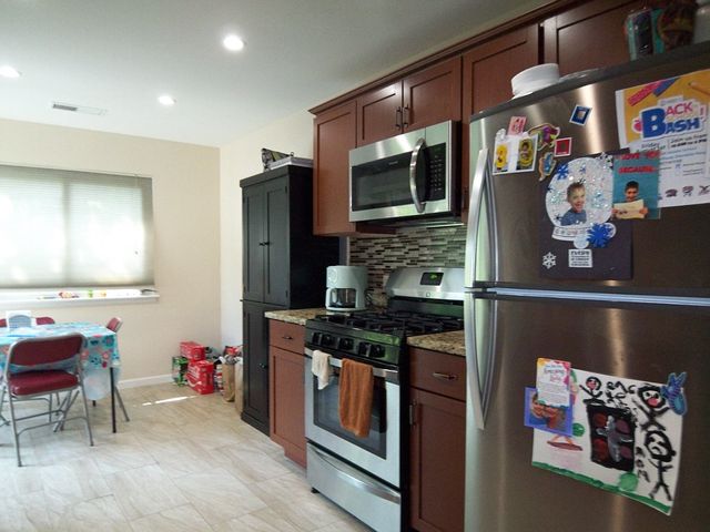 288 Pembridge Lane A2, Schaumburg, IL 60193