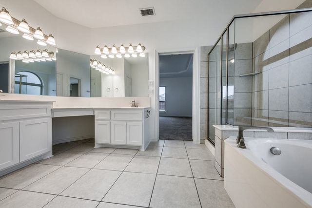 104 Sweetleaf Drive, Red Oak, TX 75154