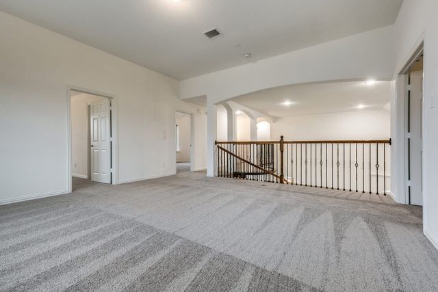 104 Sweetleaf Drive, Red Oak, TX 75154