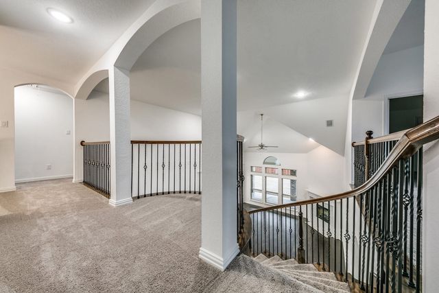 104 Sweetleaf Drive, Red Oak, TX 75154