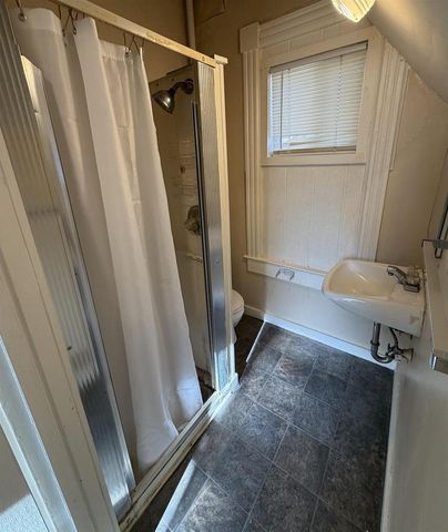 848 8th Street, Beloit, WI 53511