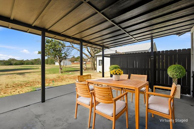 901 S Old Robinson Road, Robinson, TX 76706