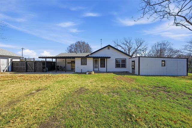 901 S Old Robinson Road, Robinson, TX 76706