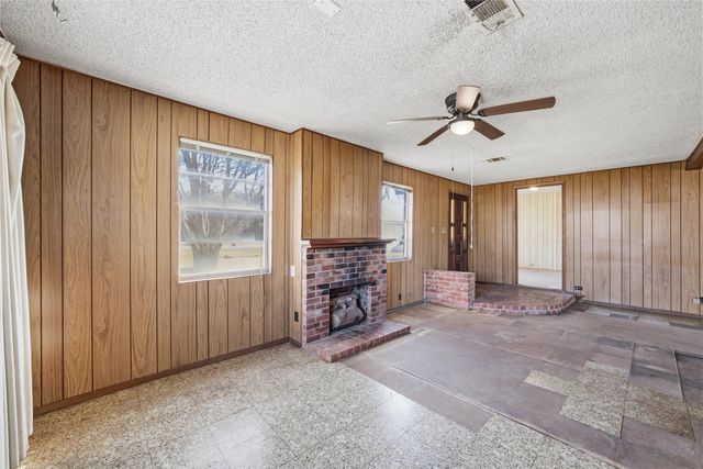 901 S Old Robinson Road, Robinson, TX 76706