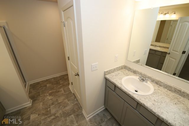 85 Chastain Circle, Newnan, GA 30263