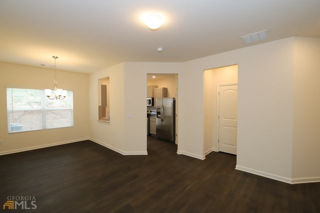 85 Chastain Circle, Newnan, GA 30263