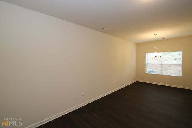 85 Chastain Circle, Newnan, GA 30263