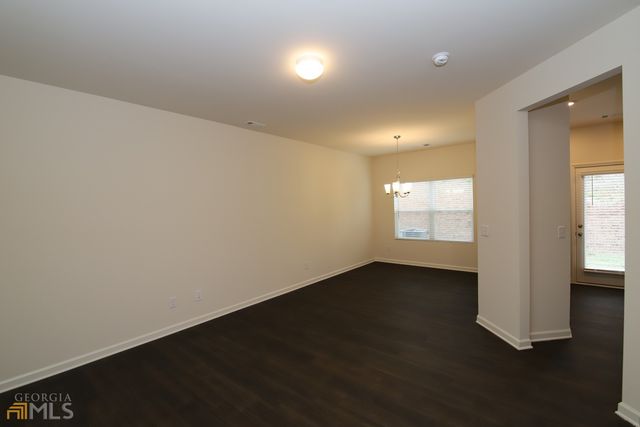 85 Chastain Circle, Newnan, GA 30263