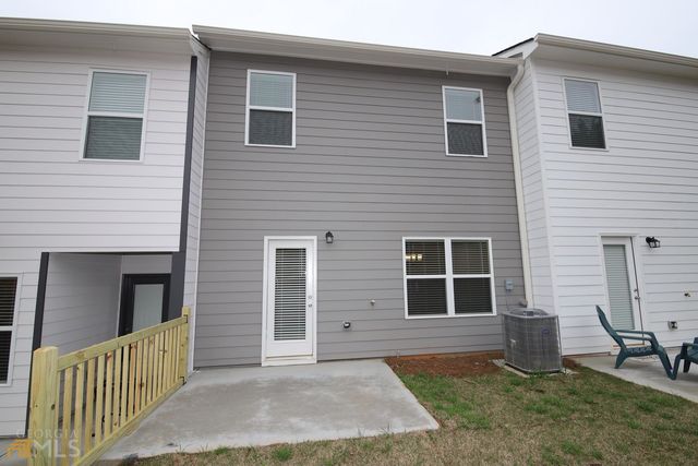 85 Chastain Circle, Newnan, GA 30263