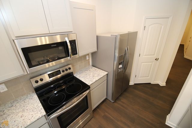 85 Chastain Circle, Newnan, GA 30263
