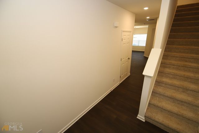 85 Chastain Circle, Newnan, GA 30263