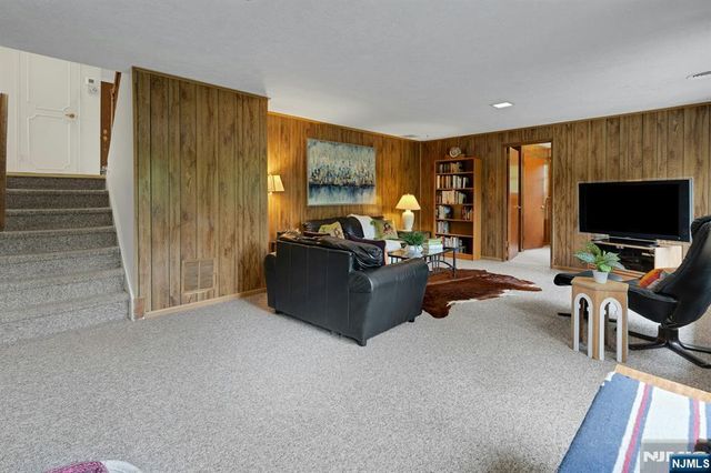 205 Haddenfield Road, Clifton, NJ 07013