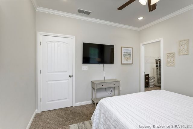 3523 Edgewood Village Drive, Jeffersonville, IN 47130