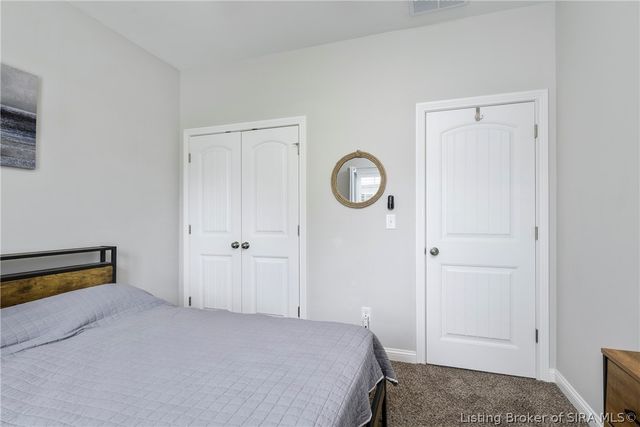 3523 Edgewood Village Drive, Jeffersonville, IN 47130