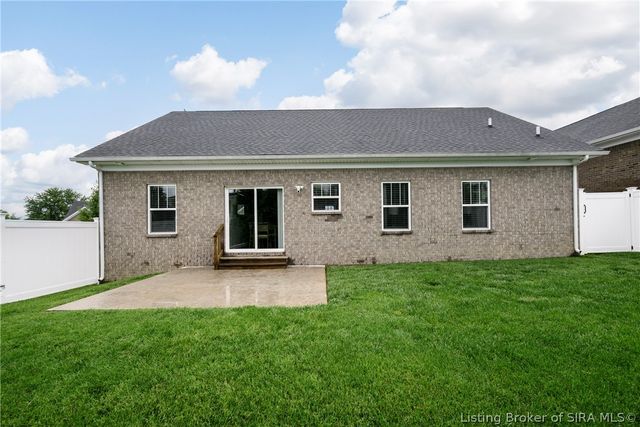 3523 Edgewood Village Drive, Jeffersonville, IN 47130