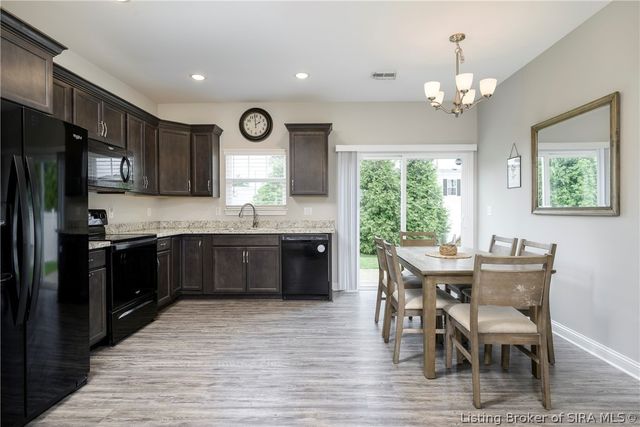 3523 Edgewood Village Drive, Jeffersonville, IN 47130