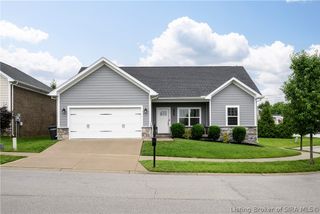 3523 Edgewood Village Drive, Jeffersonville, IN 47130