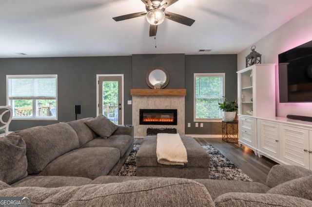 157 Kris Street, Bremen, GA 30110