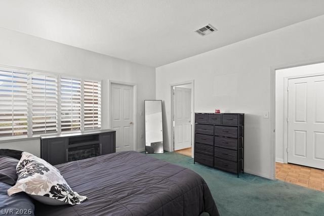 472 Fallwood Lane, Las Vegas, NV 89107