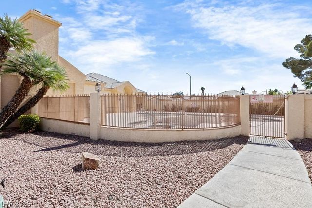472 Fallwood Lane, Las Vegas, NV 89107