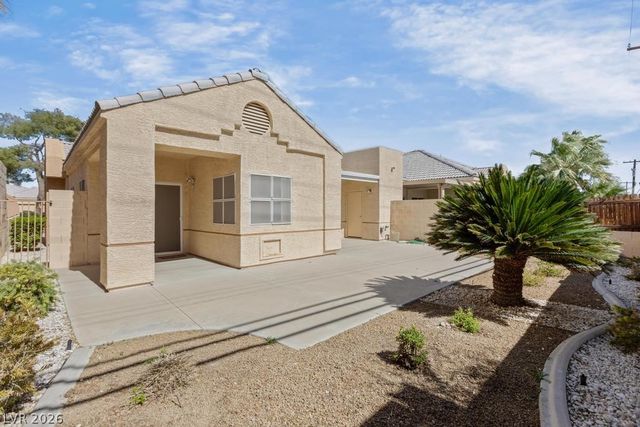 472 Fallwood Lane, Las Vegas, NV 89107