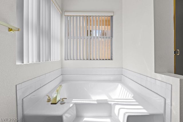 472 Fallwood Lane, Las Vegas, NV 89107