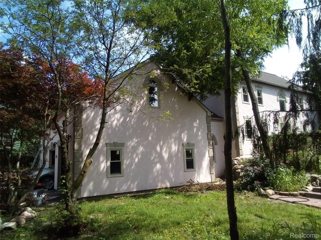 2631 Tessmer Road, Ann Arbor, MI 48103