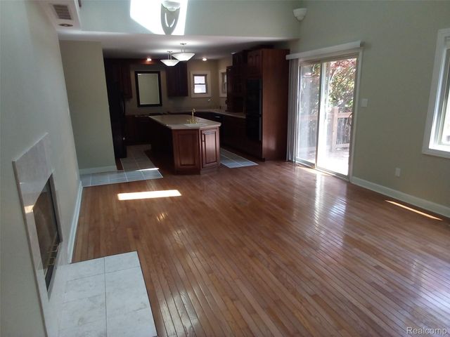 2631 Tessmer Road, Ann Arbor, MI 48103