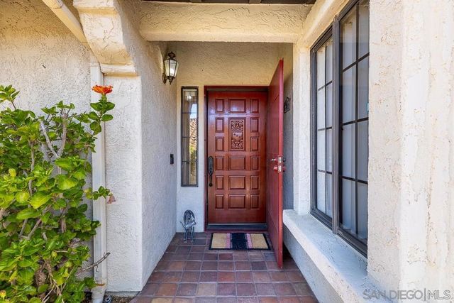 1709 LARKHAVEN GLEN, Escondido, CA 92026