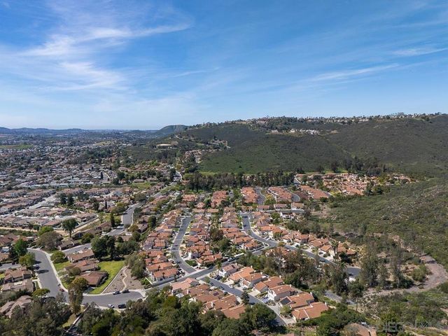 1709 LARKHAVEN GLEN, Escondido, CA 92026