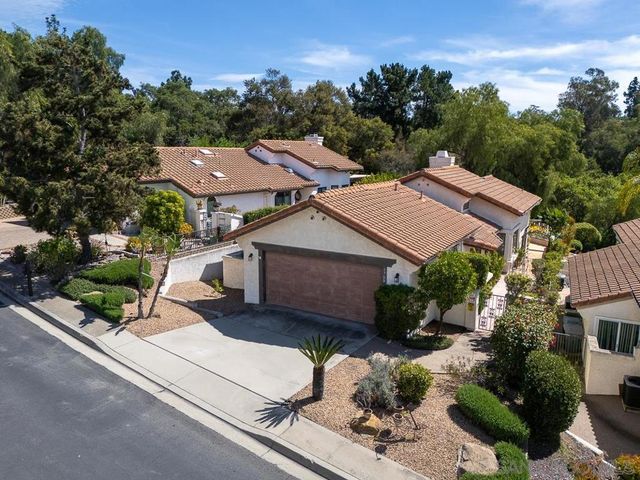 1709 LARKHAVEN GLEN, Escondido, CA 92026