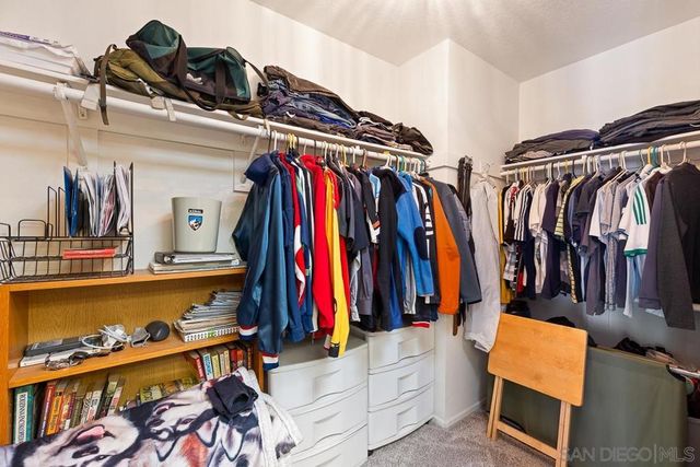 1709 LARKHAVEN GLEN, Escondido, CA 92026