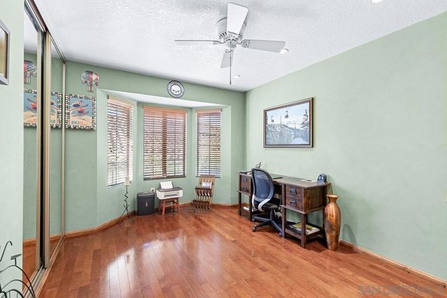 1709 LARKHAVEN GLEN, Escondido, CA 92026