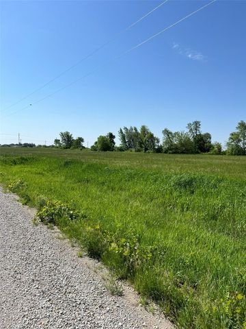 54th Street, Center Point, IA 52213