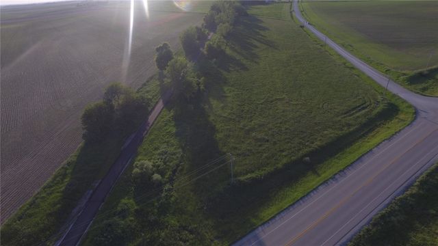 54th Street, Center Point, IA 52213