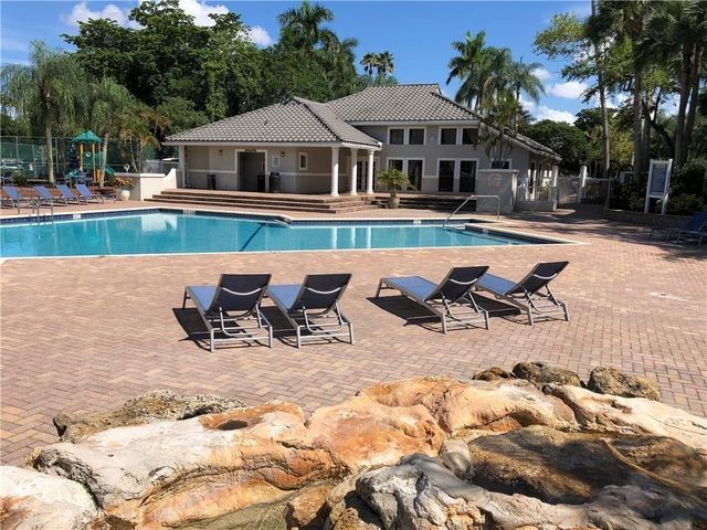 11277 W ATLANTIC Boulevard 206, Coral Springs, FL 33071