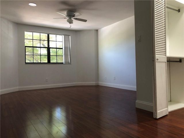 11277 W ATLANTIC Boulevard 206, Coral Springs, FL 33071