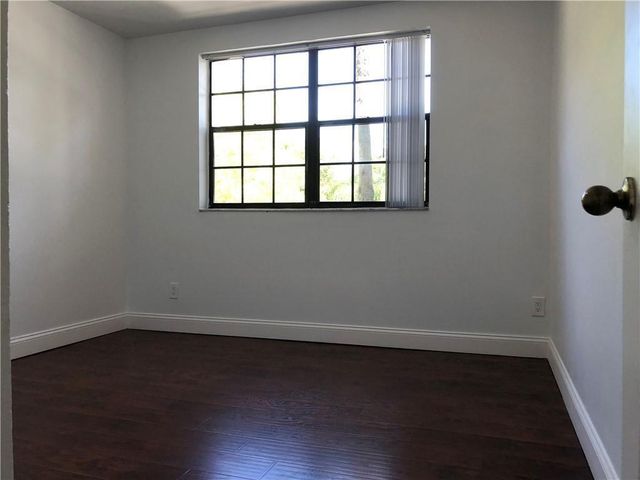 11277 W ATLANTIC Boulevard 206, Coral Springs, FL 33071